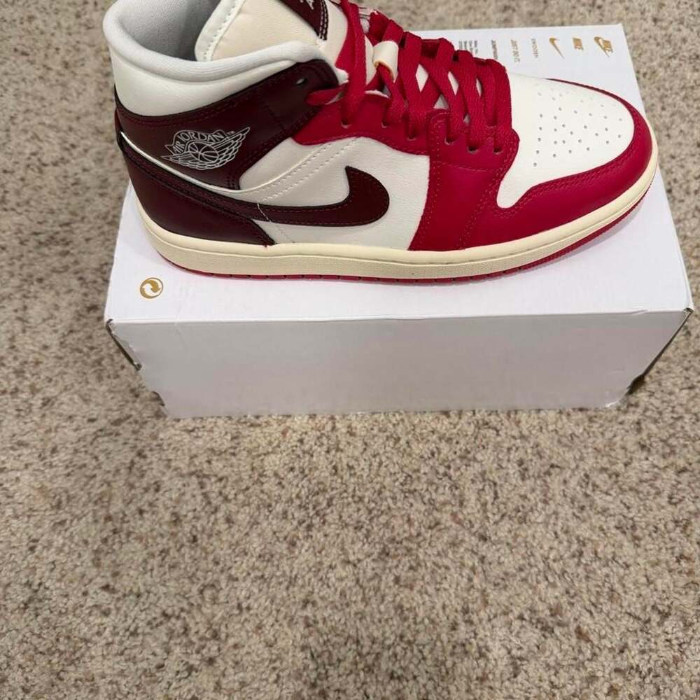 Jordan WMNS Air Jordan 1 Mid Sail Dark Team Red BQ6472 119